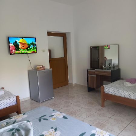 Vila Pasha Saranda Chambre photo